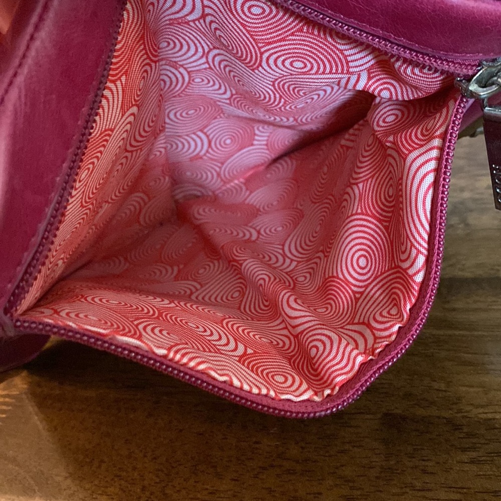 Hobo Raspberry Color Large Clutch - image 3